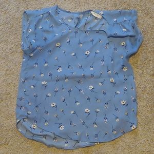 Blue floral top